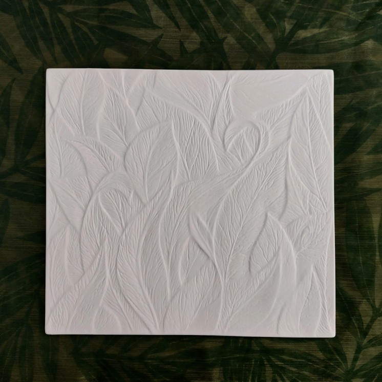 Plateau "Feuillage" en biscuit de porcelaine