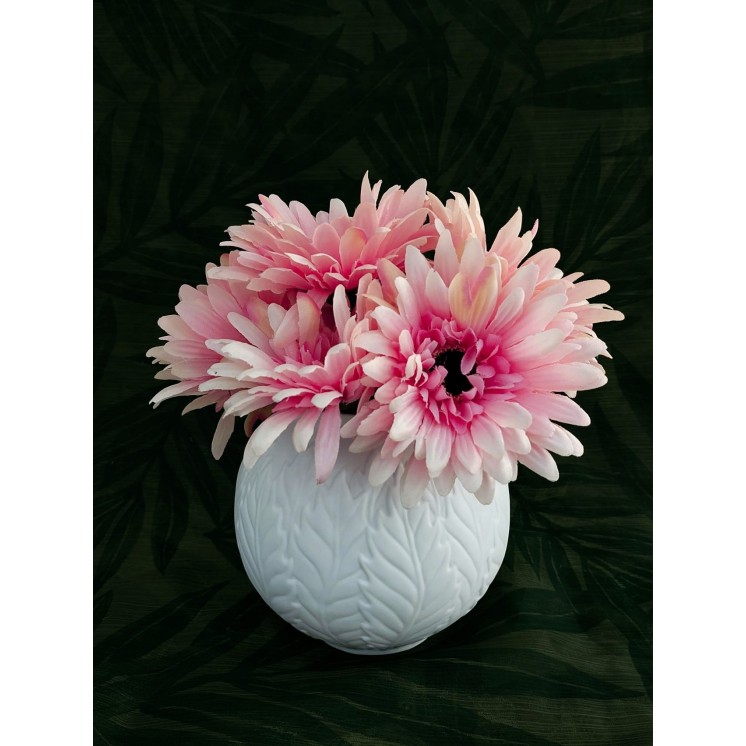 Vase boule "Feuille de Châtaignier" en biscuit de porcelaine