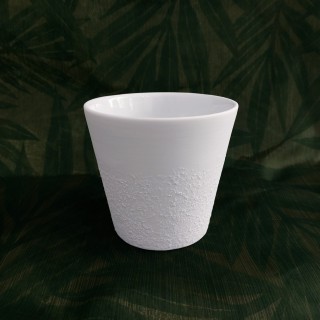 Pot conique "Granité" et uni en biscuit de porcelaine