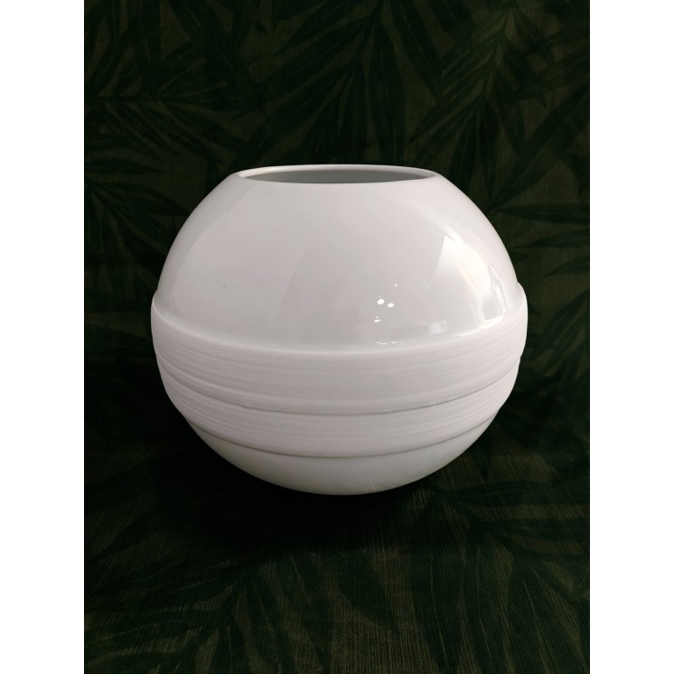 Round vase "Saturn"